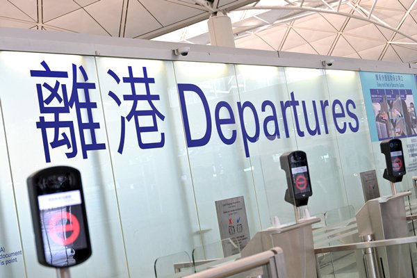 經機場往內地旅客須接受額外檢測