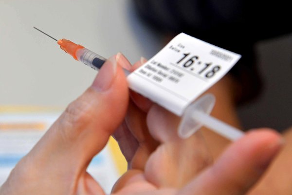 18至59歲成人可接種第四劑疫苗