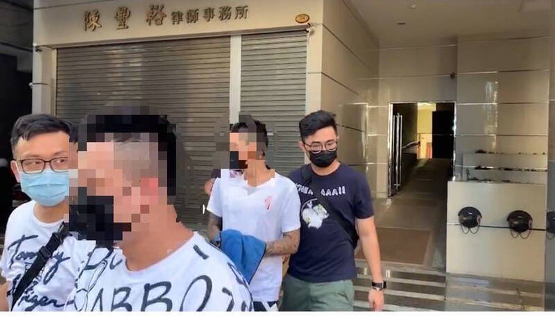 女通緝犯舊愛新歡「打」成一片-通通被警抓起來