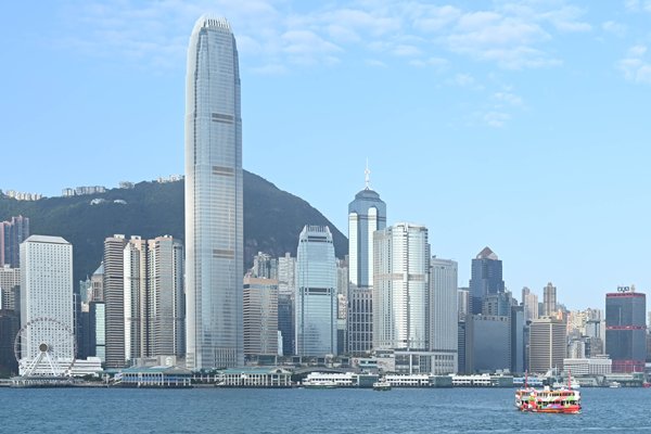 外匯基金境外資產減1430億