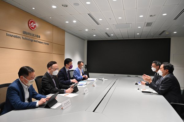 孫東了解創新科技署工作