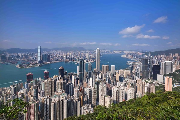 全方位推廣香港競爭實力