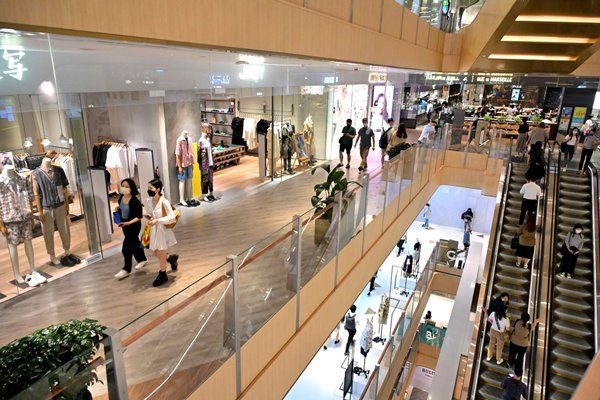 消費券計劃收到約30,000份審查申請