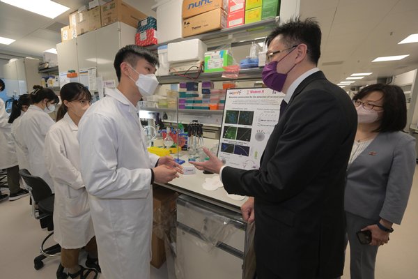 孫東訪科學園了解創科發展