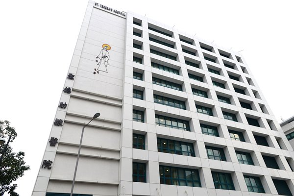 政府感謝私家醫院接收醫管局病人