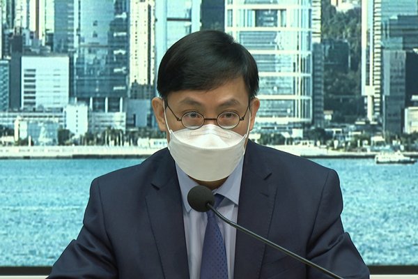 新冠本地個案增逾七千宗