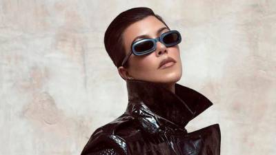 考特妮·卡戴珊-(kourtney-kardashian)-陷入了-boohoo-時尚界的強烈反對