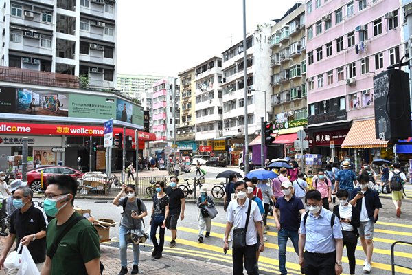 新冠個案增逾三千八宗