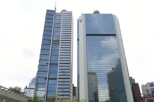 三地反罪惡行動-港拘逾三千五人