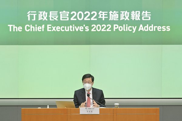 特首：簡約公屋助滿足上樓需求