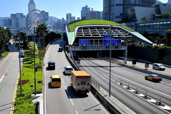 運輸基建發展助港提升長遠競爭力