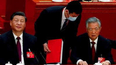 中國前國家主席胡錦濤被國會罷免
