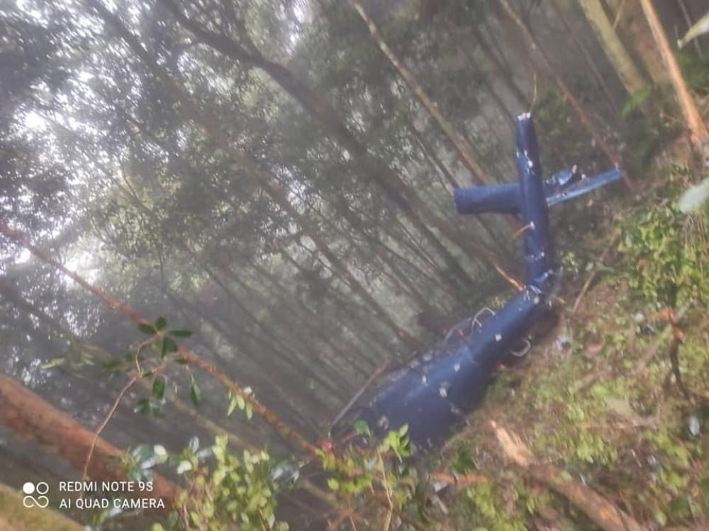 直升機飛行員思維敏捷，快速救援