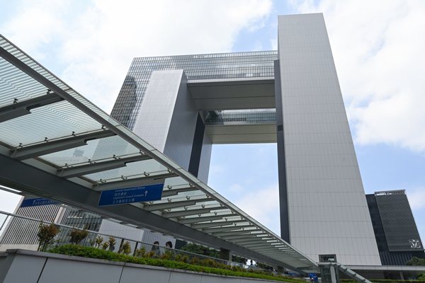 陳茂波快測呈陽性-外訪活動取消