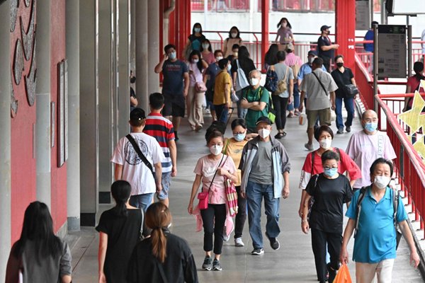 香港約有5,002例新冠病例