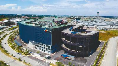 cj-century-logistics-第三季度淨利潤為-636-萬令吉