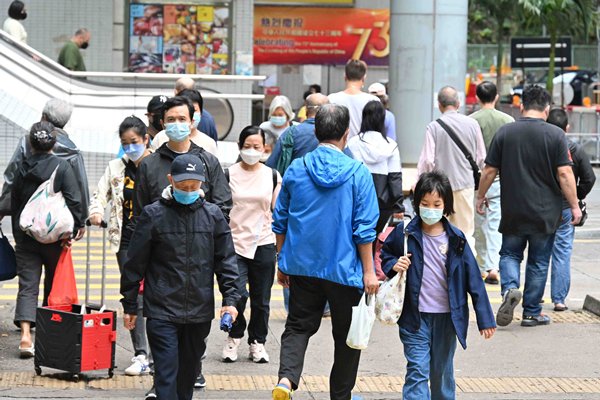 香港新增8300多例新冠陽性病例