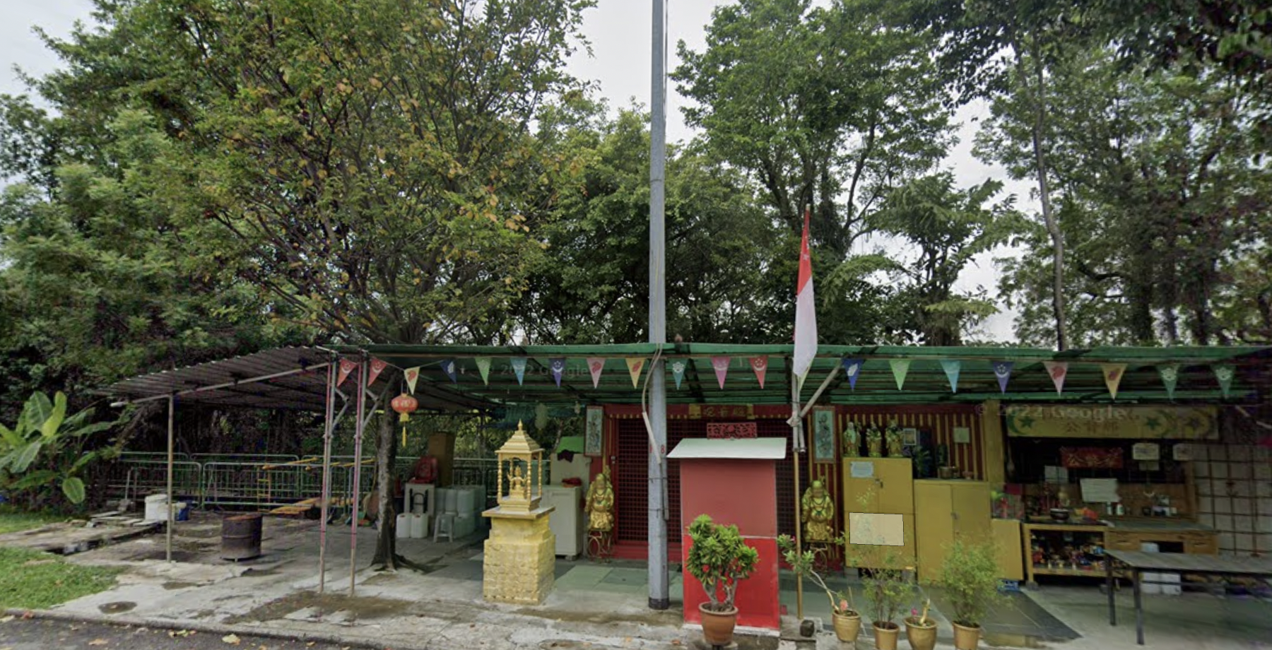 科學中心路沿線的非法臨時神社最後通知撤離