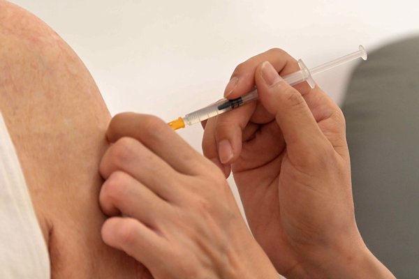 專家倡院舍院友接種二價疫苗