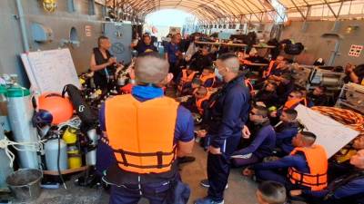 泰國軍艦沉沒後又從水域打撈出三具屍體