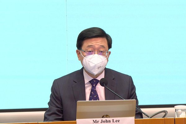 社交距離措施取消-僅維持口罩令