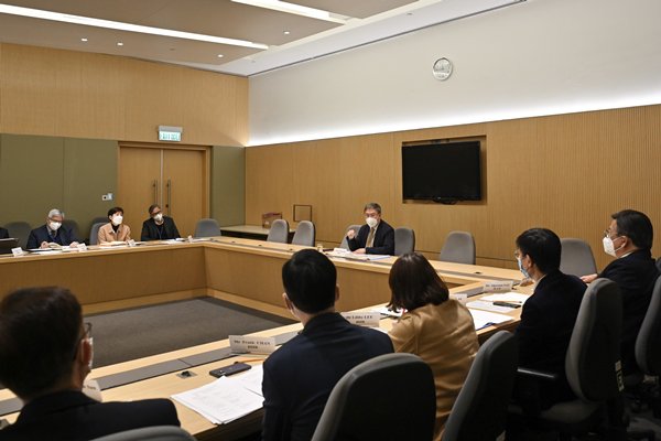政府召開跨部門會議應對水貨活動