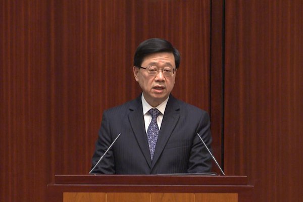 積極出訪-宣傳香港