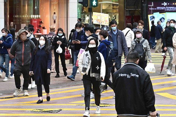 逾千九人感染新冠病毒