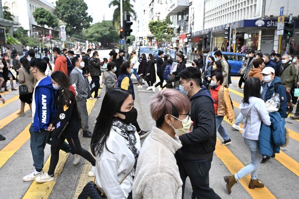 本港人口減少0.9%