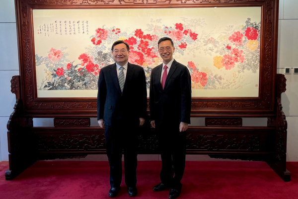 楊潤雄在京洽談文旅合作