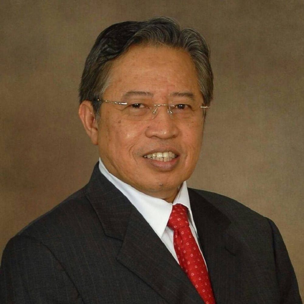 abang-jo說，砂拉越破舊學校和診所的修復受到歡迎