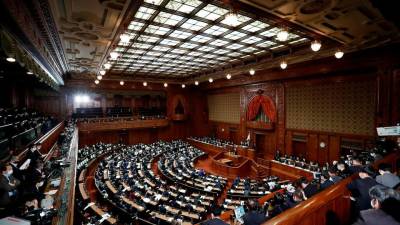 日本議會驅逐從未上班的-youtuber-議員