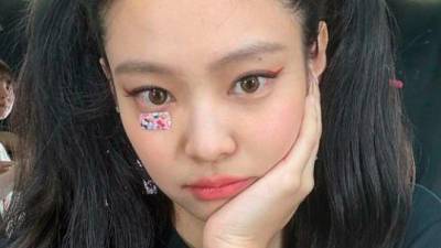 blackpink-的-jennie-觀看“kill-boksoon”