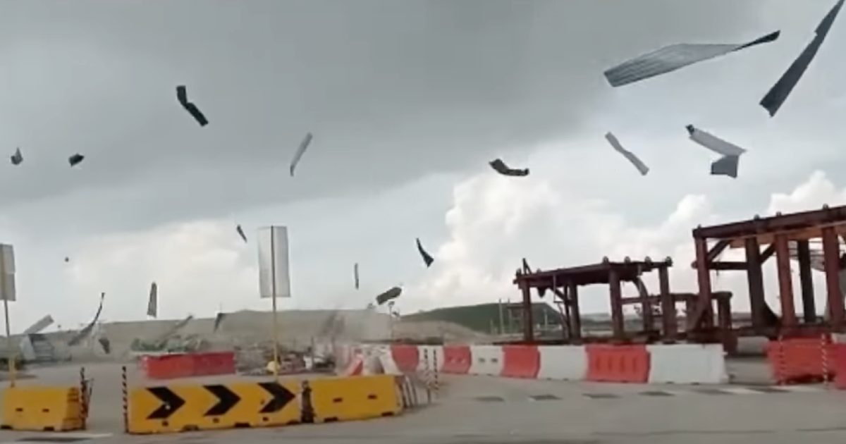 “極為罕見”的地龍捲風在樟宜機場建築工地捕捉到拋擲碎片(視頻)