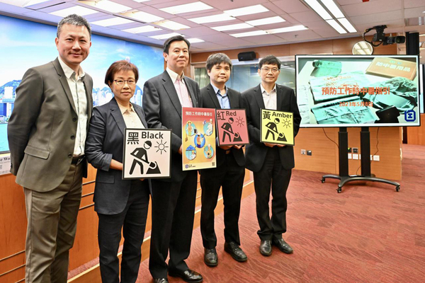 勞工處下週一上班發出高溫警告