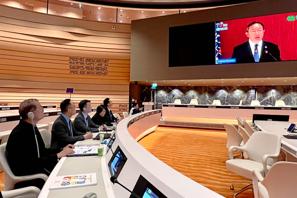 盧崇茂出席世界衛生大會全體會議