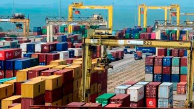 dosm：檳城、柔佛和新加坡雪蘭莪在-2023-年-4-月主導出口，佔-70.5%