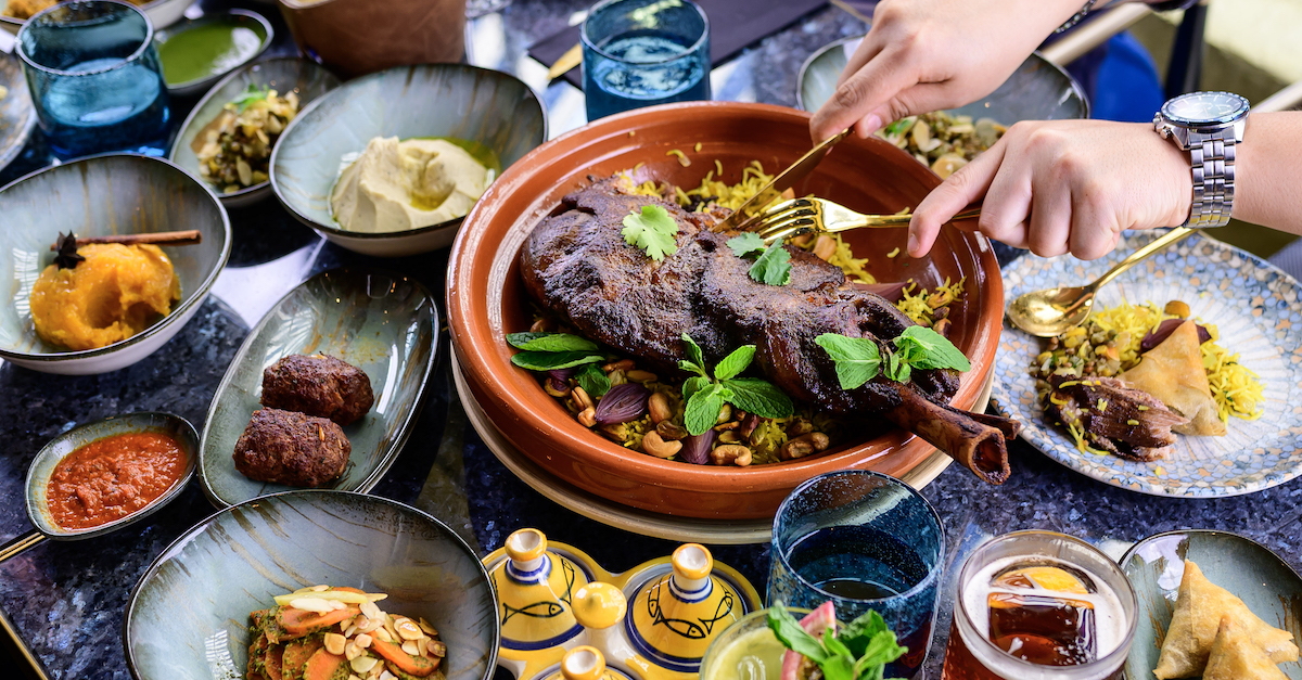 摩洛哥之旅：羅伯遜碼頭-(robertson-quay)-的-tajine-供應地道的傳統美食以及茶和雞尾酒