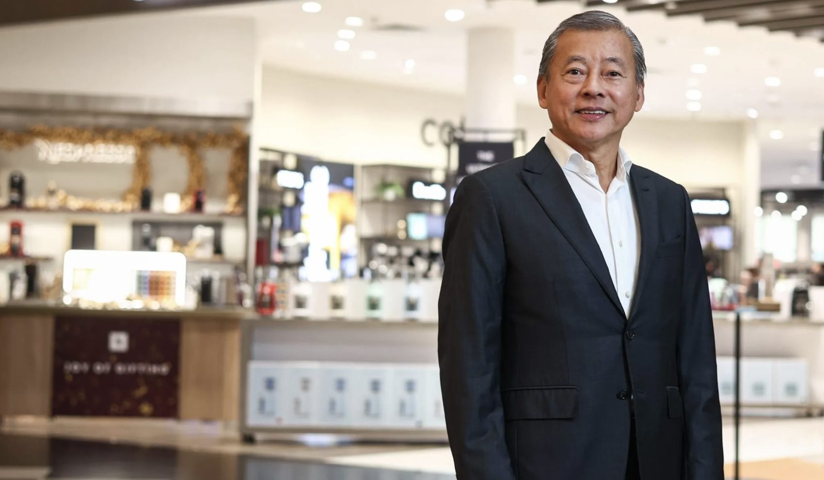 將哈維·諾曼帶到新加坡的喬治·吳-(george-goh)-將目光投向了總統職位