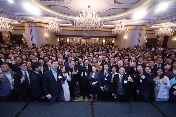 李家超答謝投資者來港設立業務