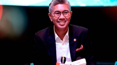 政府將迅速建立eev生態系統以保持馬來西亞的競爭力–tengku-zafrul
