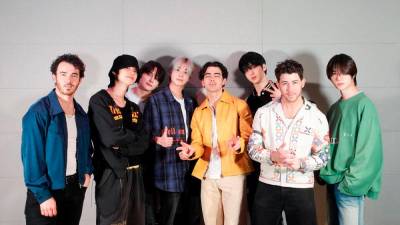 k-pop-與喬納斯兄弟合作的-tomorrow-x-together