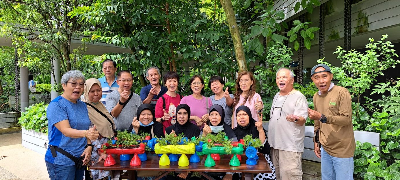 kindness-in-the-concrete-jungle:-how-kindness-is-bridging-gaps-in-singapore’s-neighborhoods