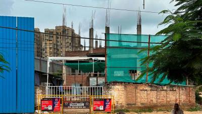 mosques-shut-after-religious-riots-near-india’s-capital