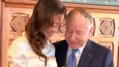 intimate-glimpse-of-michelle’s-marriage
