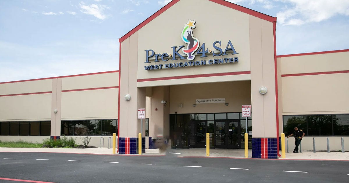 father-arrested-after-gun-is-found-in-his-3-year-old’s-backpack-at-school
