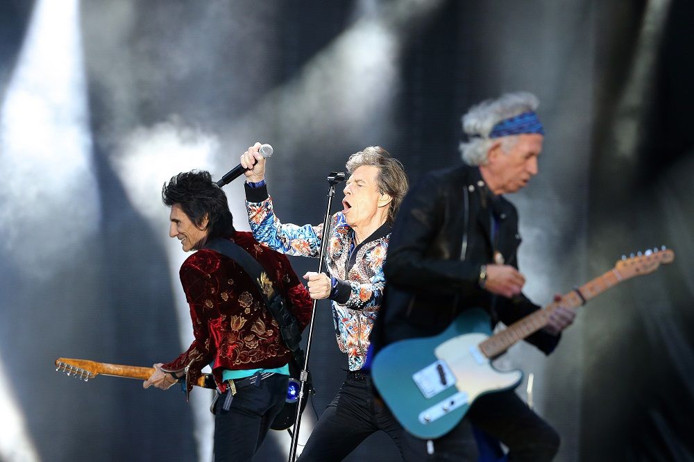 cryptic-newspaper-ad-hints-at-new-rolling-stones-album