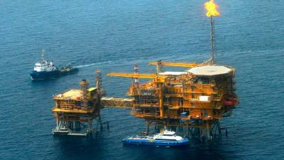 oil-steady-as-possible-us-rate-hikes-stoke-demand-worry