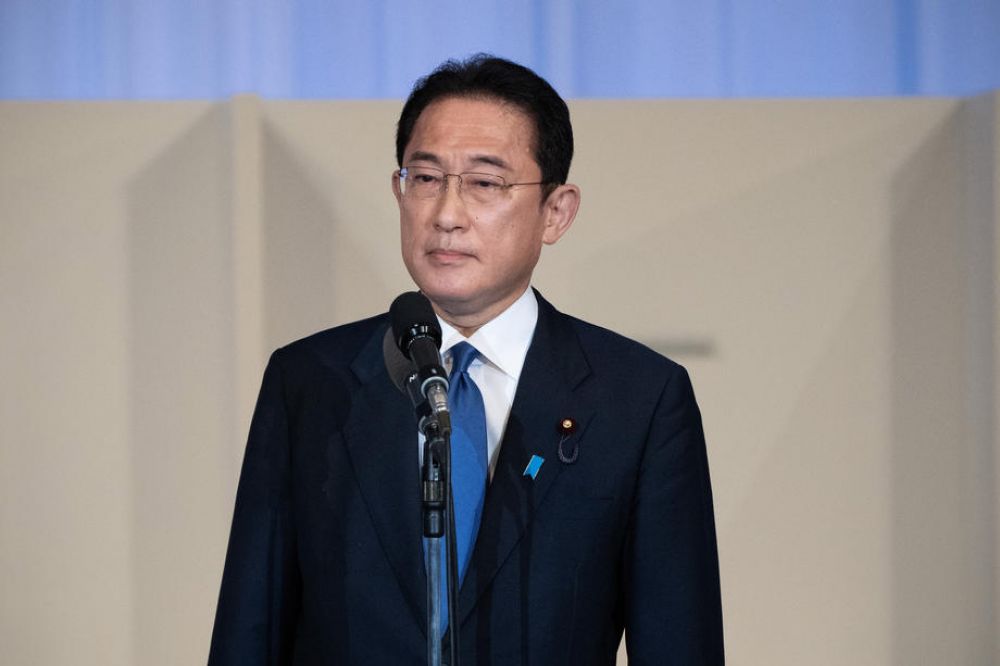 japan-pm-slams-china-over-stone-throwing-at-embassy,-schools