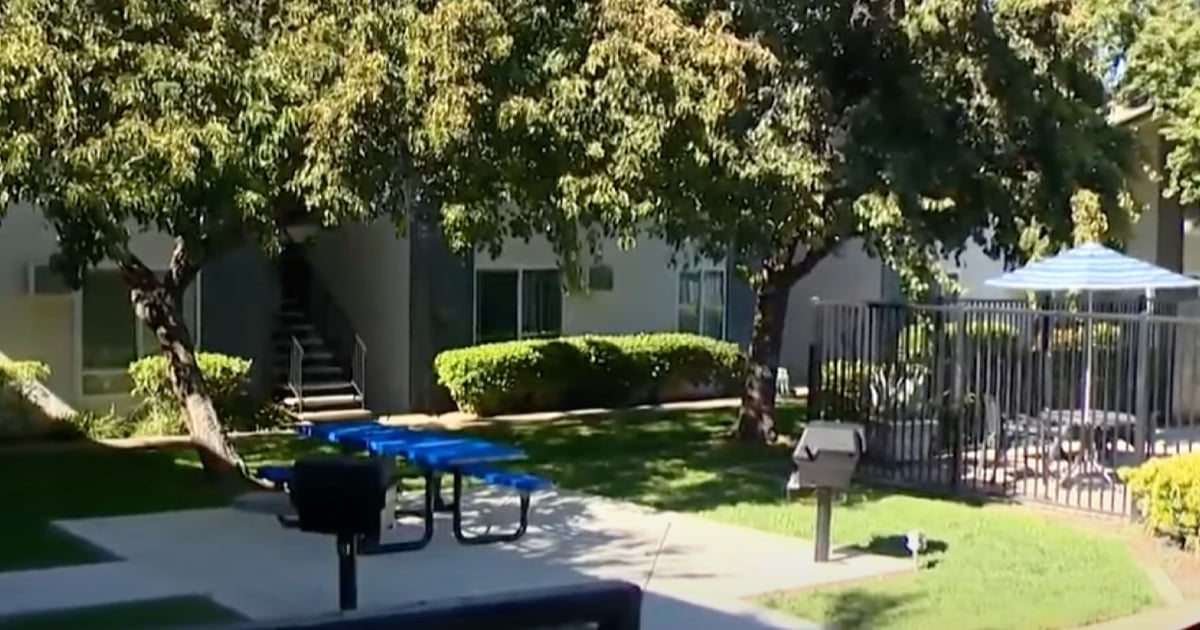man-tracking-girlfriend-shot-while-breaking-into-wrong-apartment-after-firing-a-shot